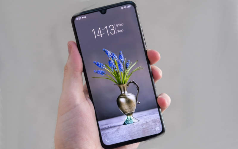 лучшие смартфоны 2019 года - Vivo V11i